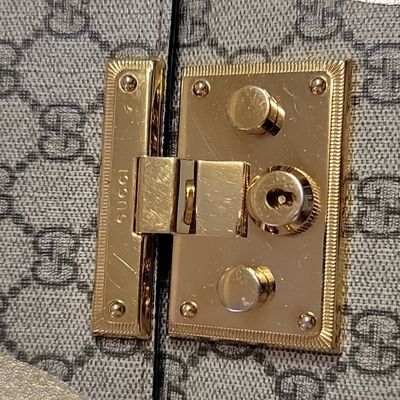 GUCCI Tricolor GG Supreme Canvas And Leather Medium Padlock Shoulder Bag - Picture 6 of 16